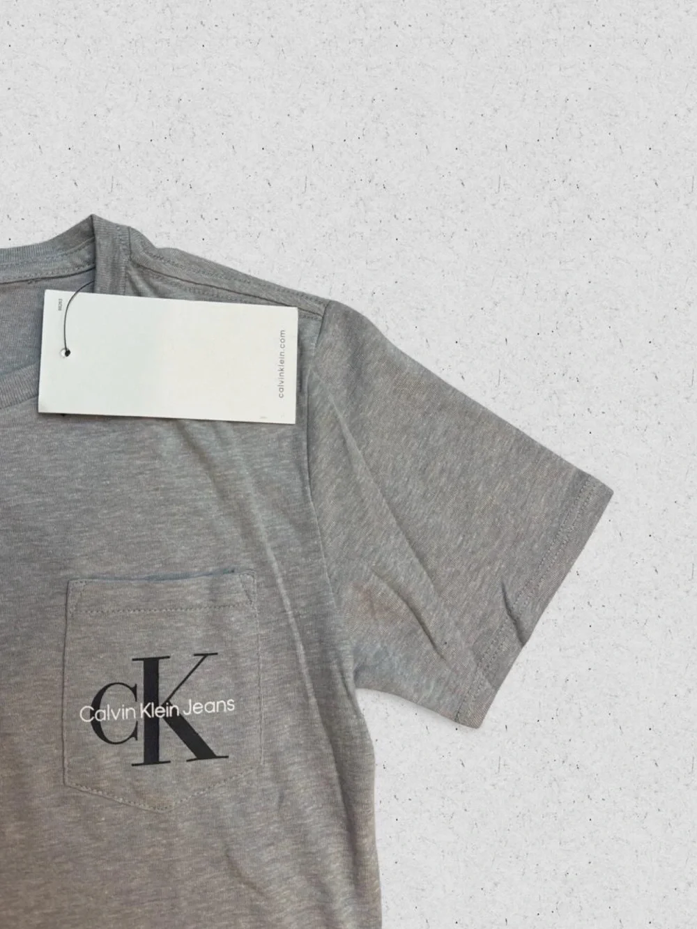 Calvin Klein Jeans Boy’s Light Gray Logo Pocket Tee